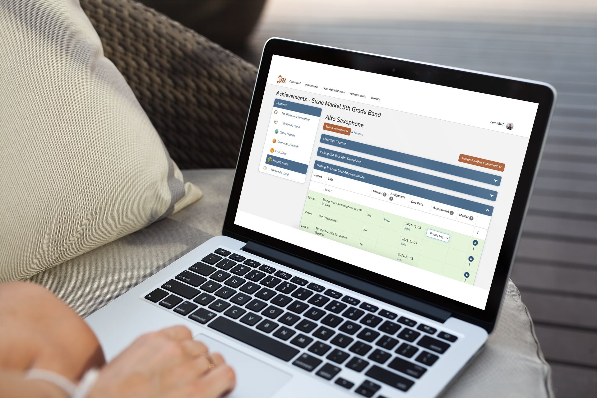 looking at the achievements for learning to play music online with Practicing musician Music Education Platform