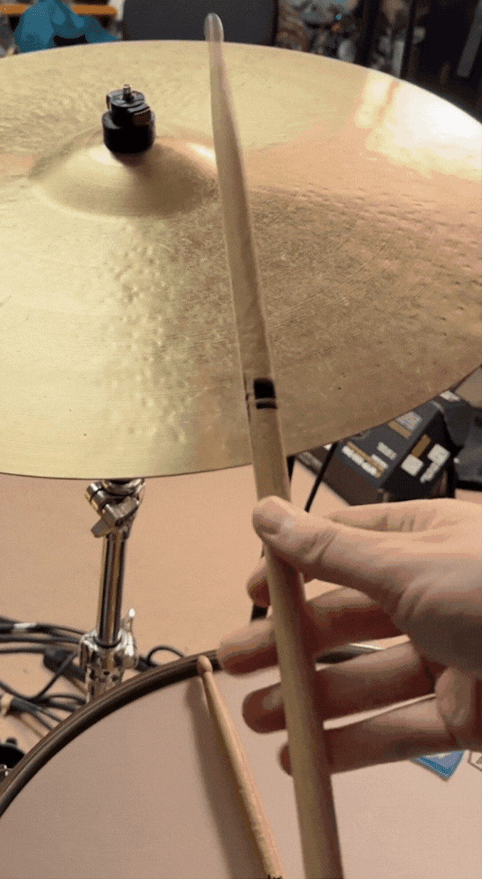 Drummer top hat top hat finger control